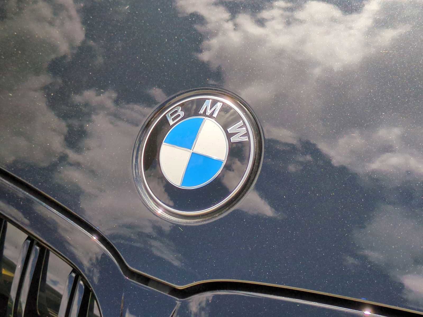 New 2025 BMW 330i xDrive Sedan w/ M Sport Package image 12