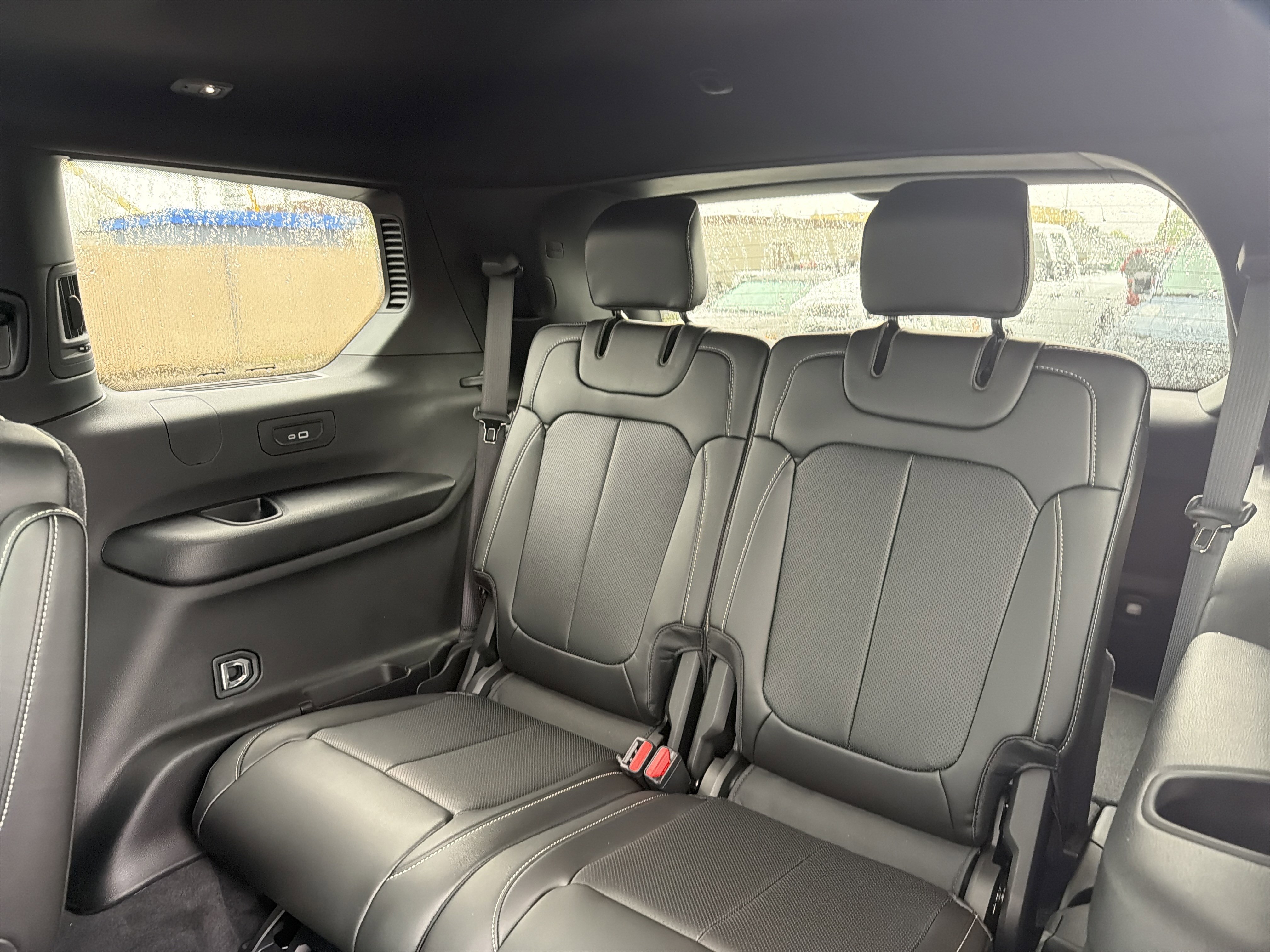New 2026 Jeep Grand Cherokee L Limited w/ Luxury Tech Group II AWD/4WD image 12