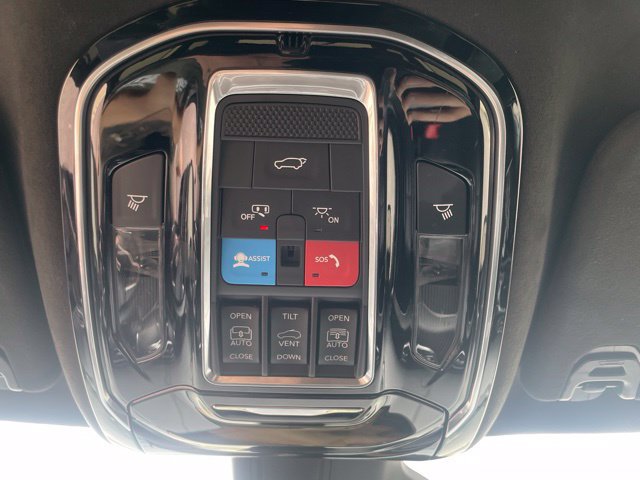 Used 2024 Jeep Grand Wagoneer L Series II w/ Quick Order Packagew 28T AWD/4WD image 21