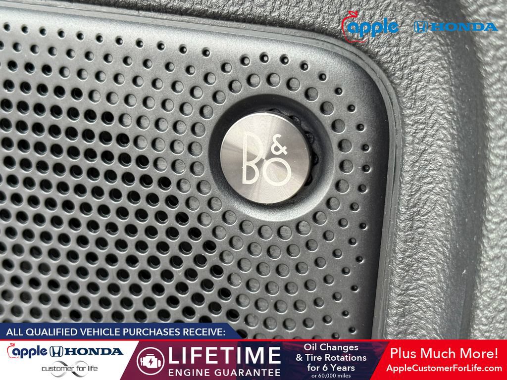 Used 2023 Ford Escape Platinum w/ Premium Technology Package AWD/4WD image 31