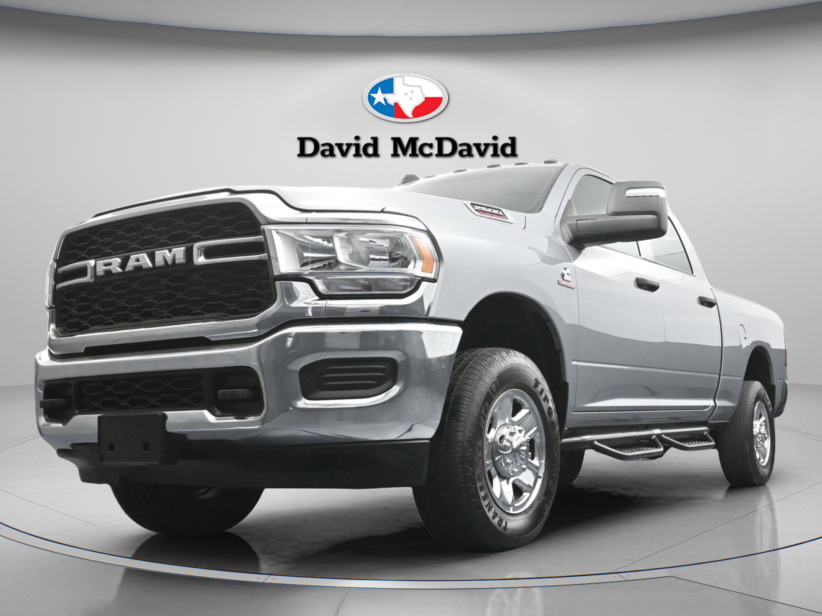 Used 2024 RAM 2500 Tradesman w/ Chrome Appearance Group image 28