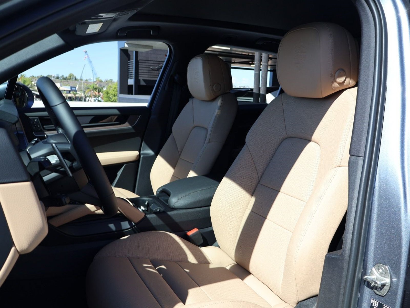 New 2026 Porsche Cayenne AWD/4WD image 5