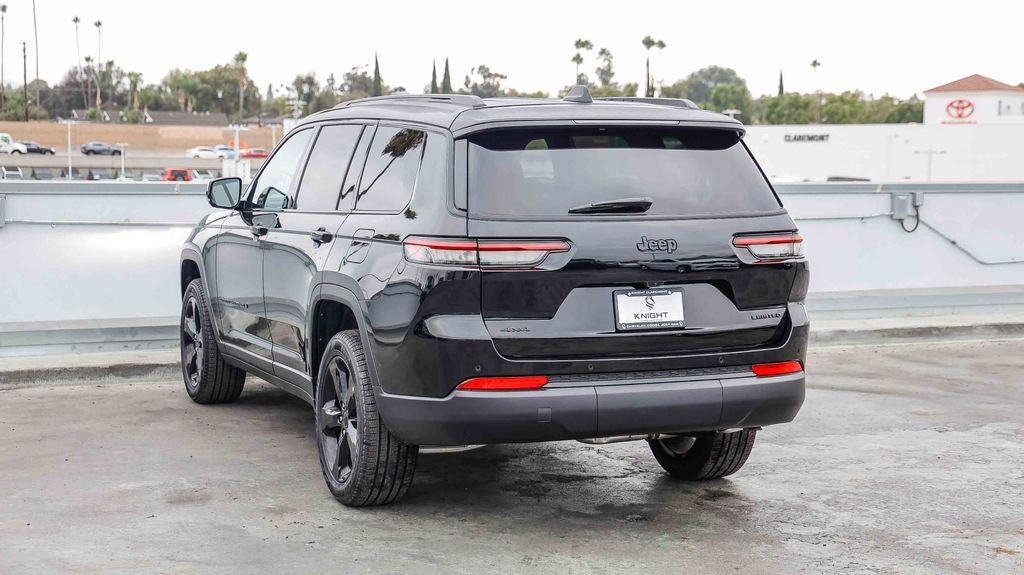 New 2025 Jeep Grand Cherokee L Limited w/ Black Appearance Package image 7