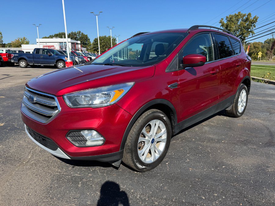 Used 2018 Ford Escape SE w/ SE SYNC Package AWD/4WD image 1