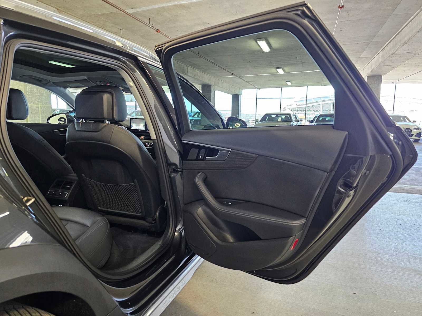 Used 2020 Audi A4 2.0T allroad Premium Plus AWD/4WD image 34