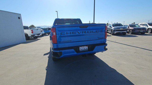 Used 2026 Chevrolet Silverado 1500 Custom w/ Turbomax Blackout Package RWD image 7