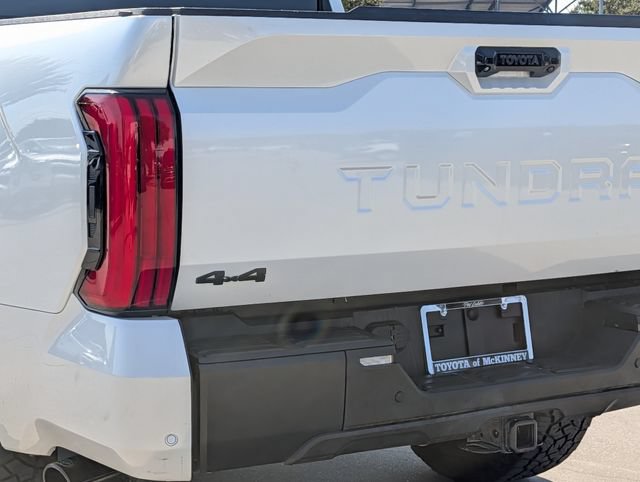 Used 2025 Toyota Tundra Limited AWD/4WD image 8