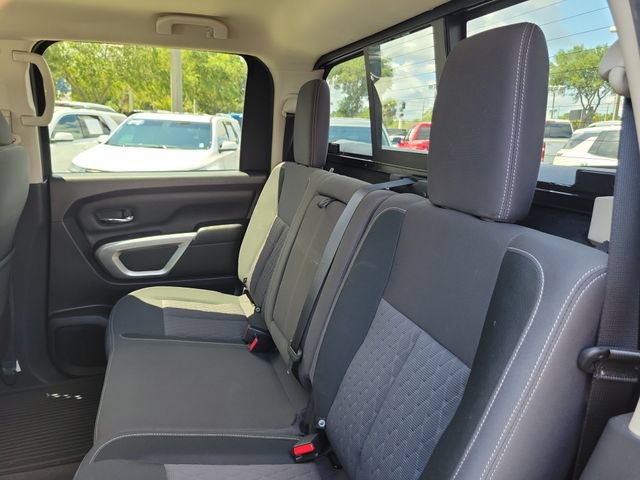 Used 2021 Nissan Titan SV w/ SV Convenience Package AWD/4WD image 13