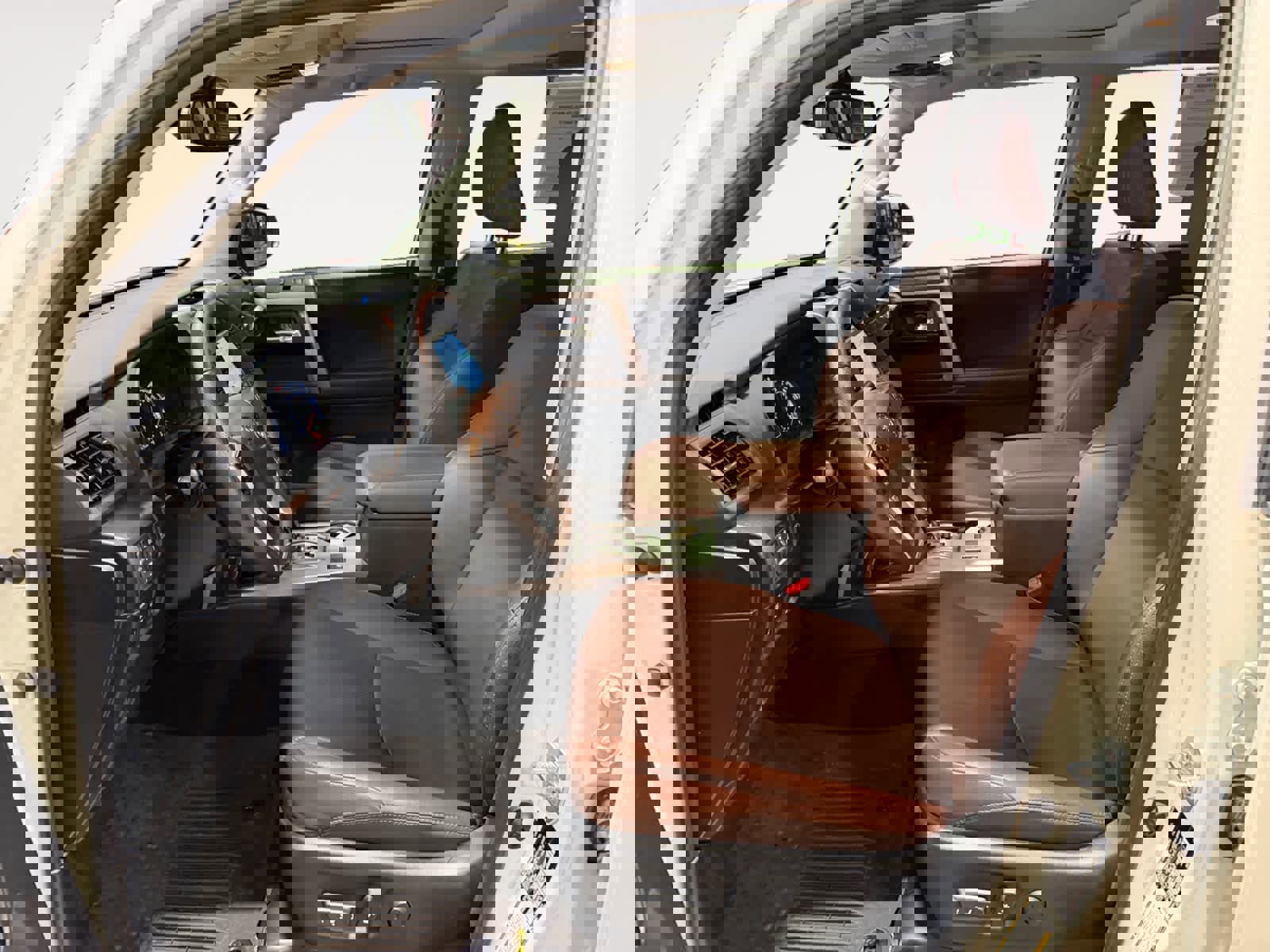 Used 2023 Toyota 4Runner Limited image 10