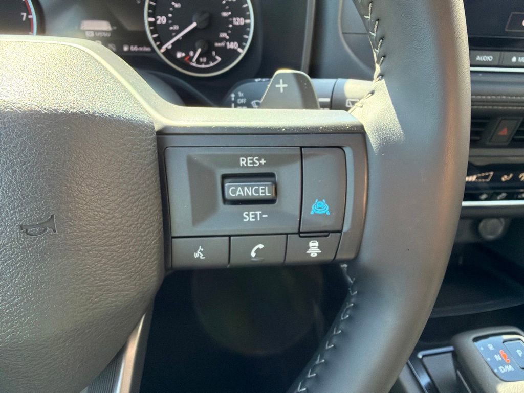 Used 2026 Nissan Rogue SV AWD/4WD image 24