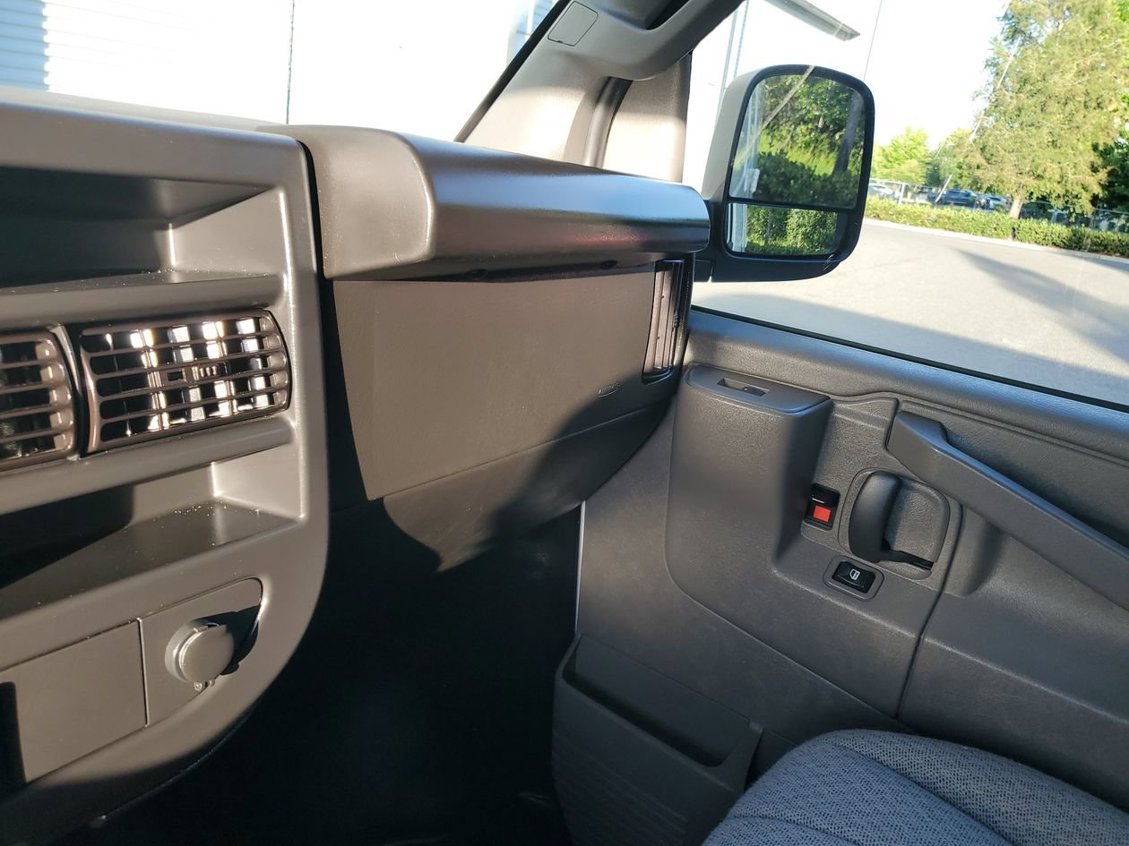 Used 2025 Chevrolet Express 2500 Extended w/ Driver Convenience Package RWD image 23
