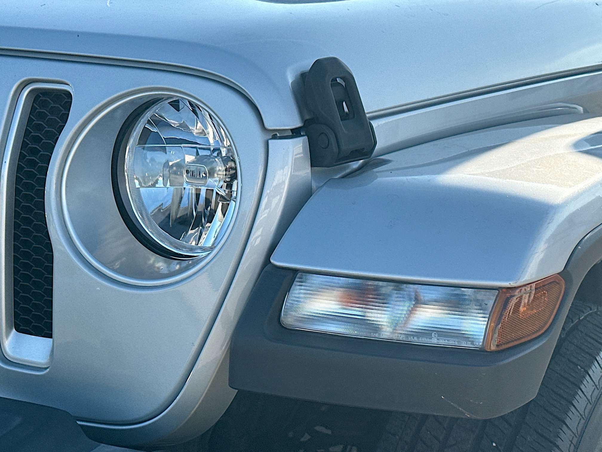 Used 2022 Jeep Wrangler Unlimited Sahara image 34