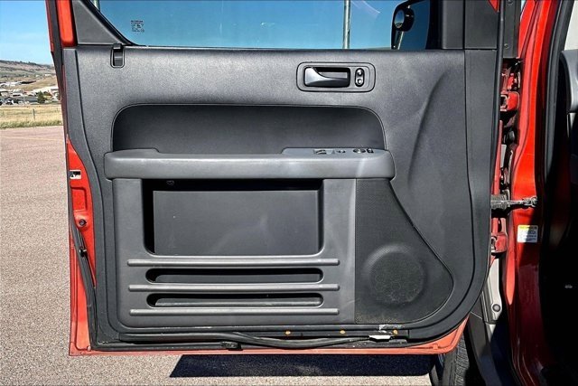 Used 2005 Honda Element EX image 19