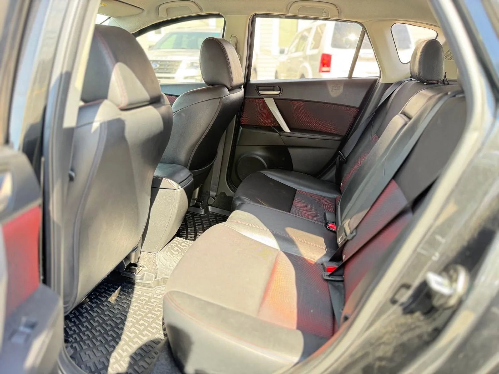 Used 2012 MAZDA MAZDA3 Touring w/ Mazdaspeed Tech Pkg image 9