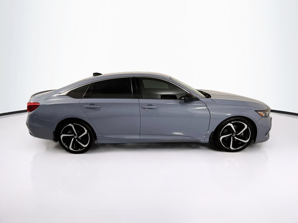 Used 2022 Honda Accord Sport image 4