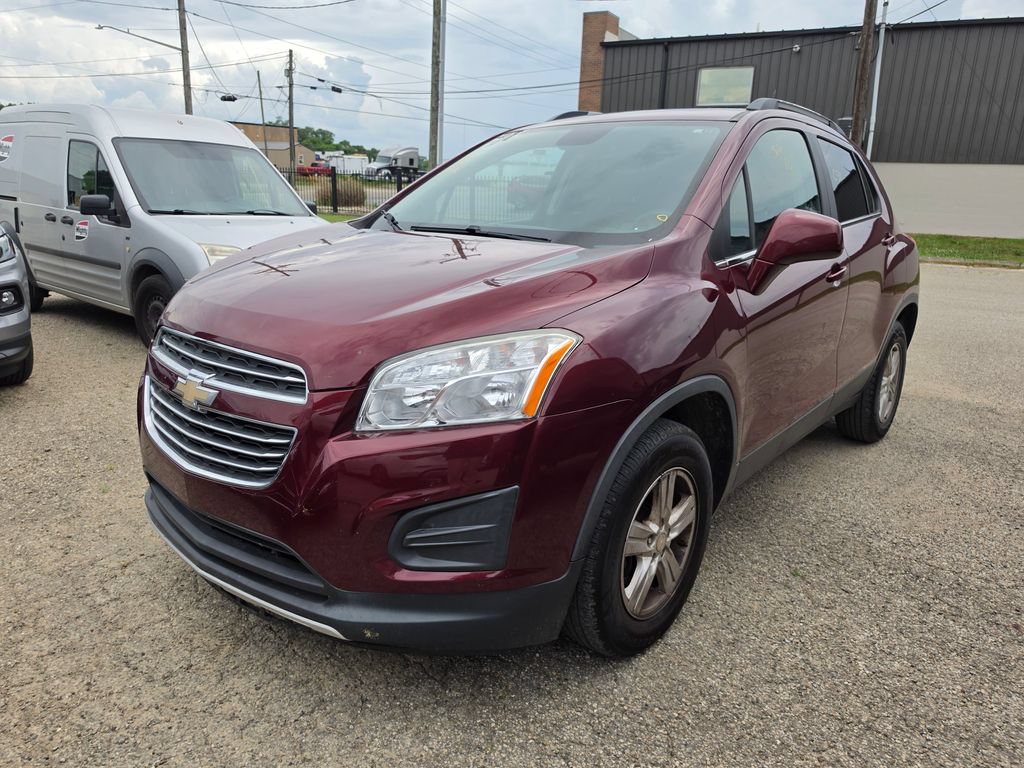 Used 2016 Chevrolet Trax LT w/ LT Sun and Sound Package