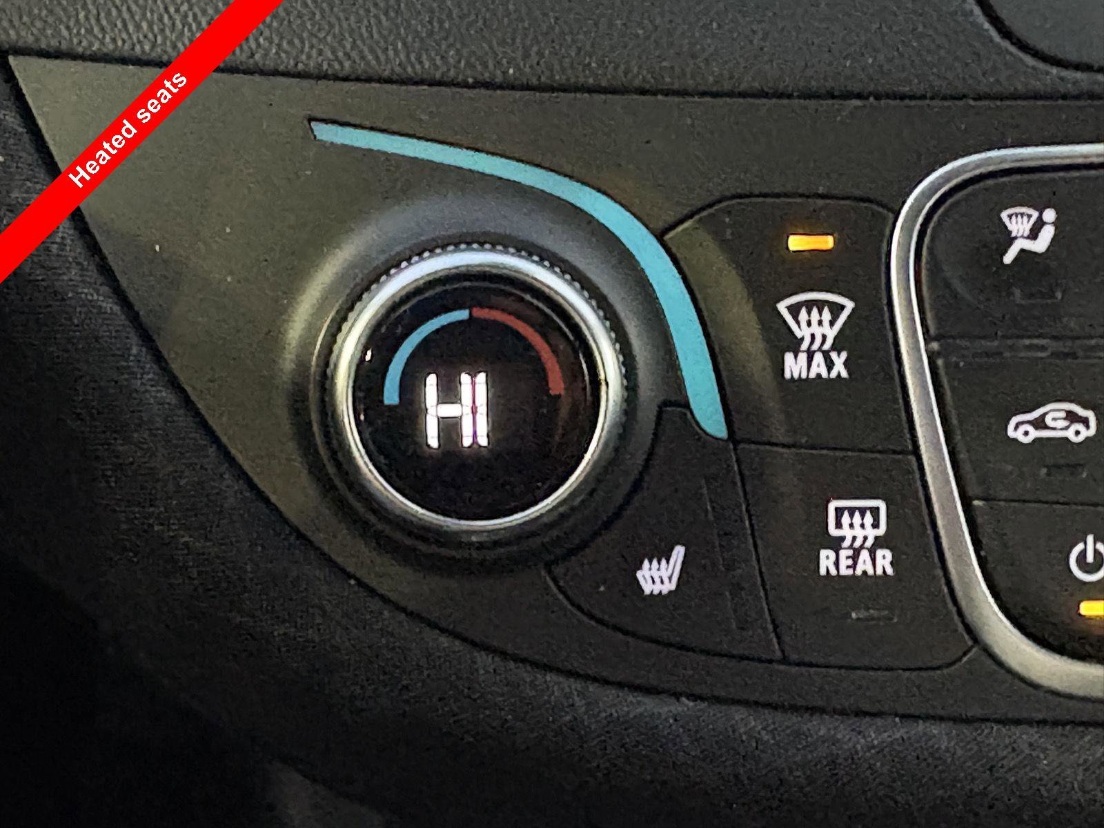 Used 2024 Chevrolet Malibu LT image 4