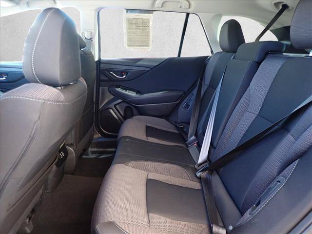 Certified 2025 Subaru Outback Premium AWD/4WD image 10
