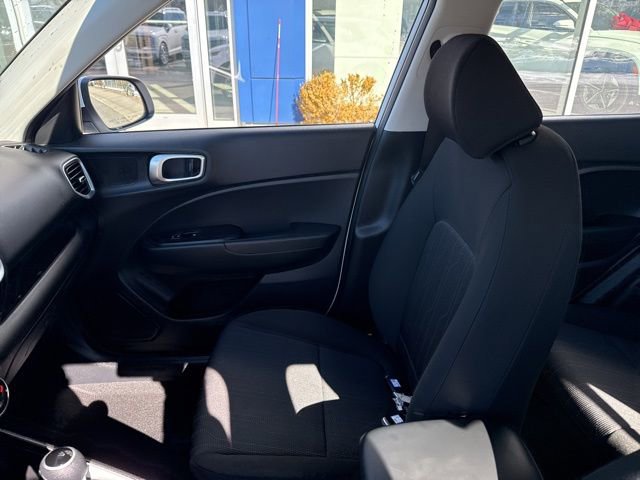 Used 2026 Hyundai Venue SE image 18
