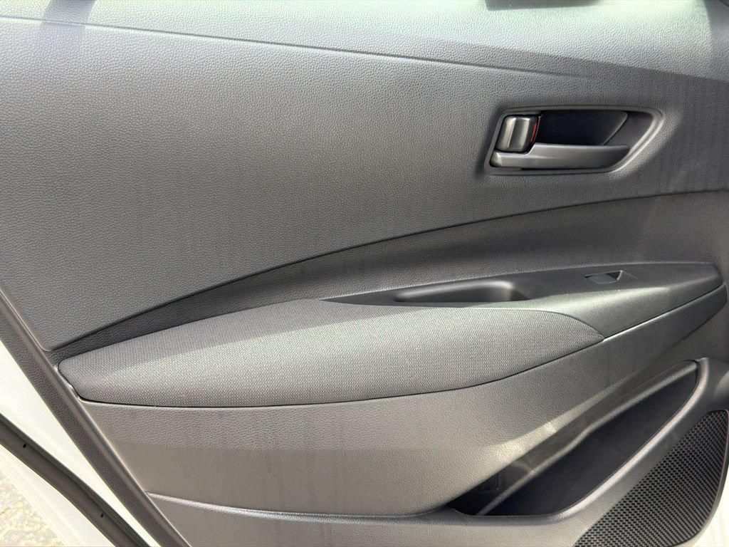 Used 2026 Toyota Corolla LE FWD image 24