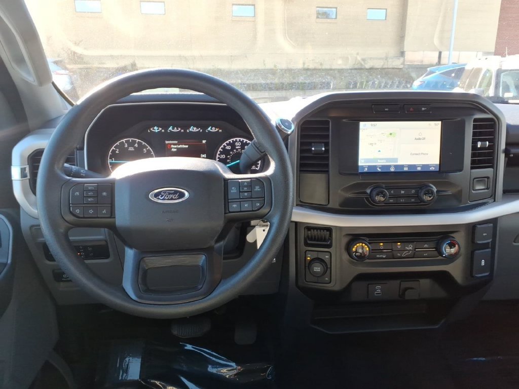 Used 2023 Ford F150 XLT AWD/4WD image 14