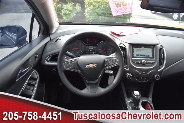 Used 2017 Chevrolet Cruze LT FWD image 24