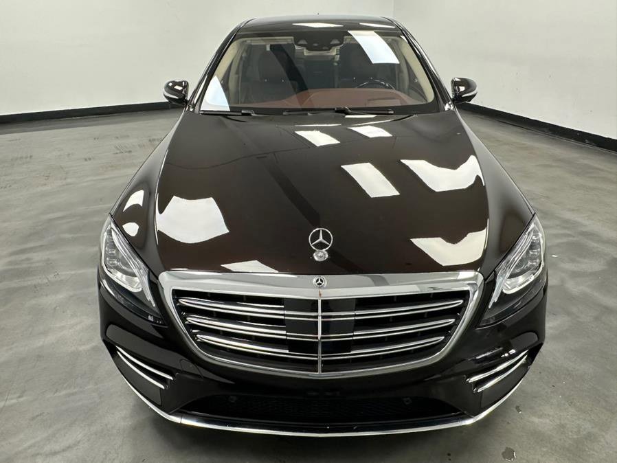 Used 2018 Mercedes-Benz S 560 4MATIC Sedan w/ AMG Line Exterior image 18