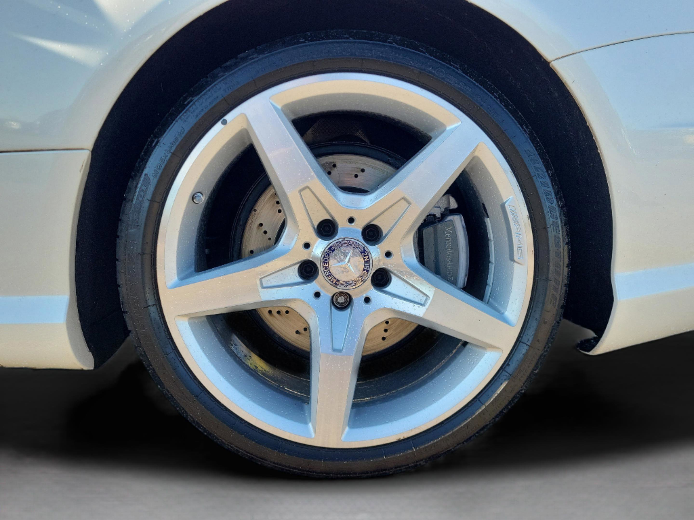 Used 2014 Mercedes-Benz SL 550 w/ Sport Wheel Package image 32