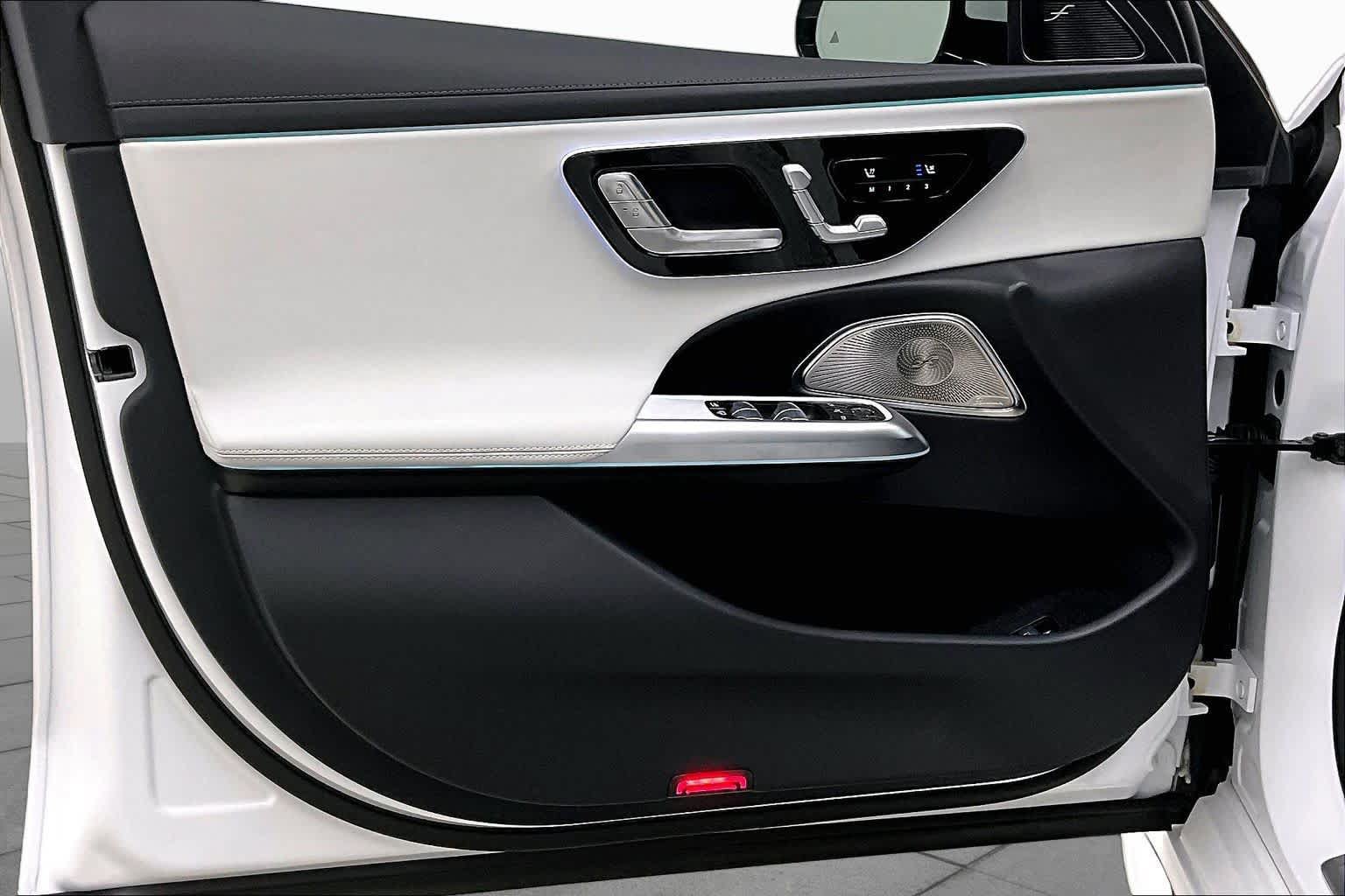 New 2027 Mercedes-Benz E 53 AMG e 4MATIC Sedan image 10
