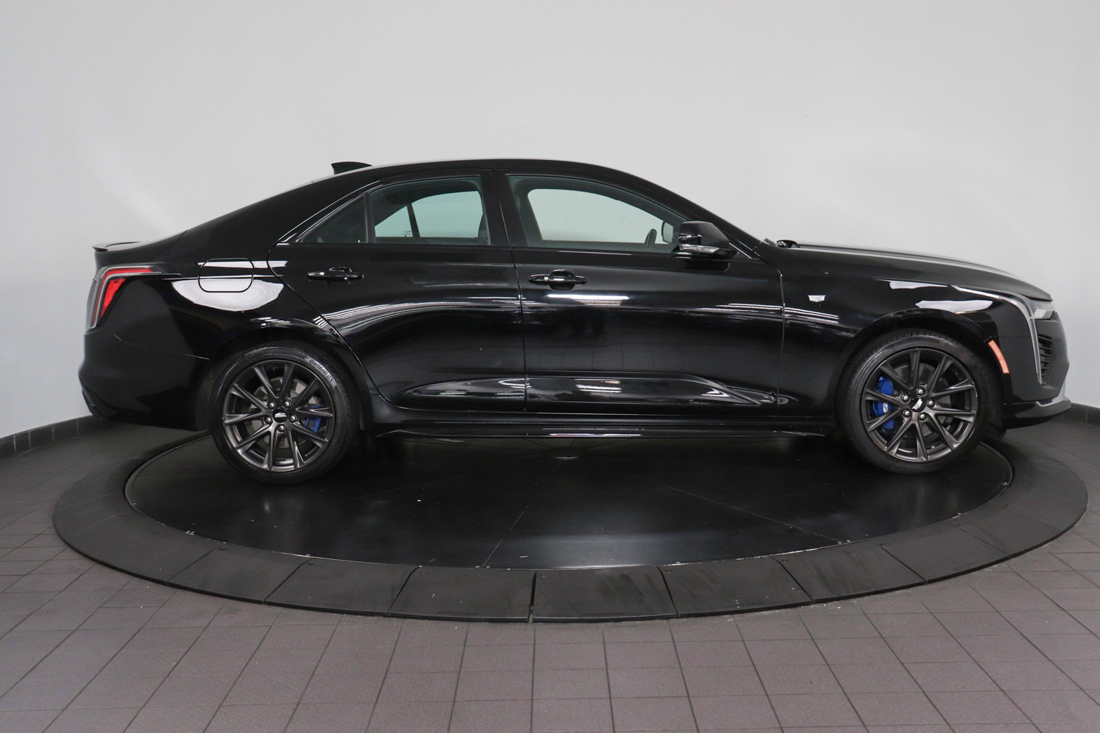 Used 2021 Cadillac CT4 Sport image 6