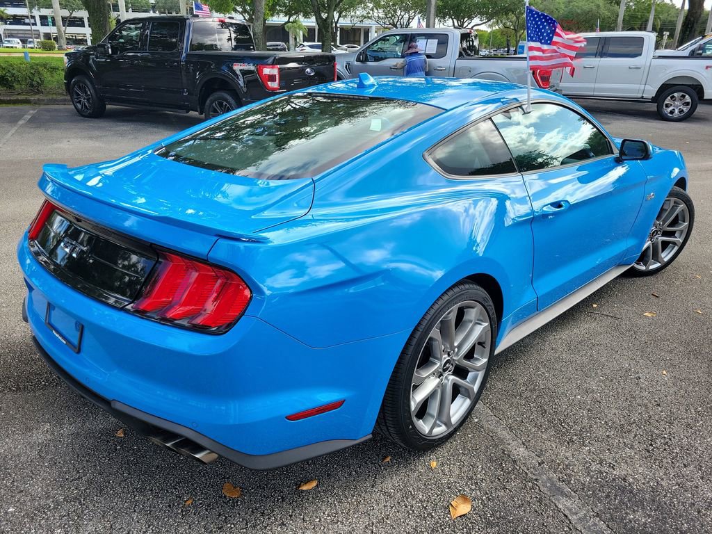 Used 2022 Ford Mustang GT Premium image 5