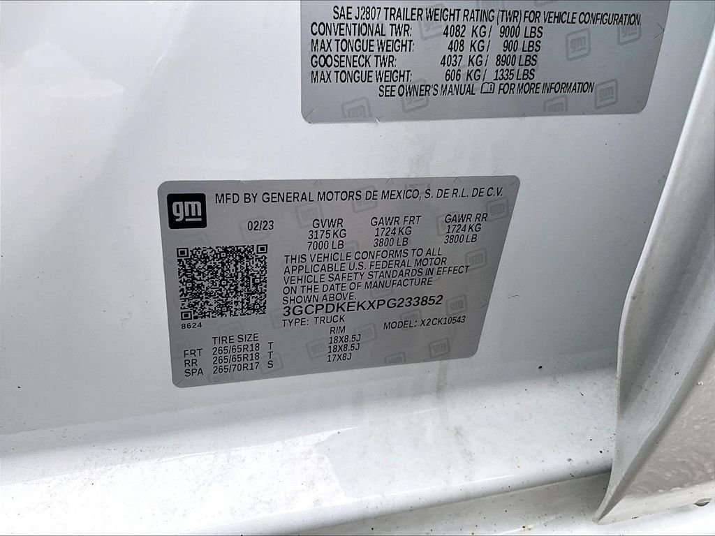 Used 2023 Chevrolet Silverado 1500 LT AWD/4WD image 35