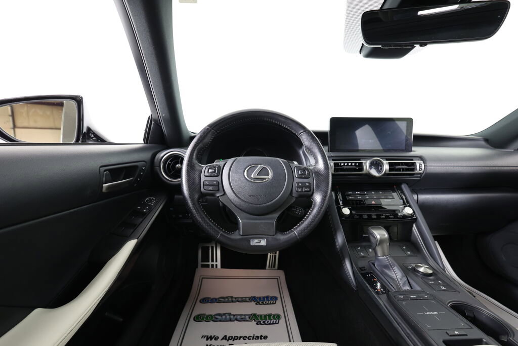 Used 2022 Lexus IS 500 RWD image 28