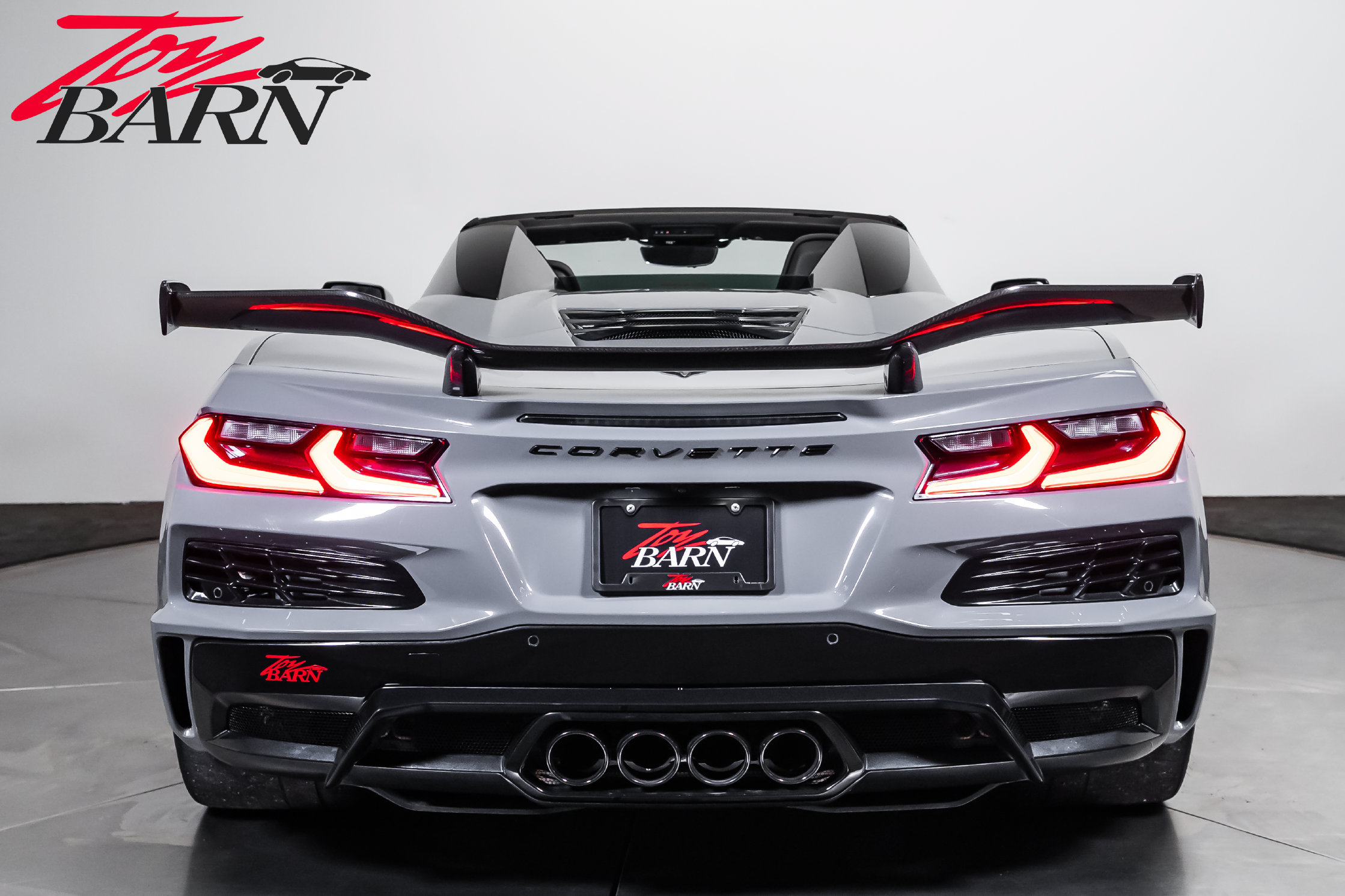 Used 2025 Chevrolet Corvette Z06 w/ Z07 Performance Package RWD image 4