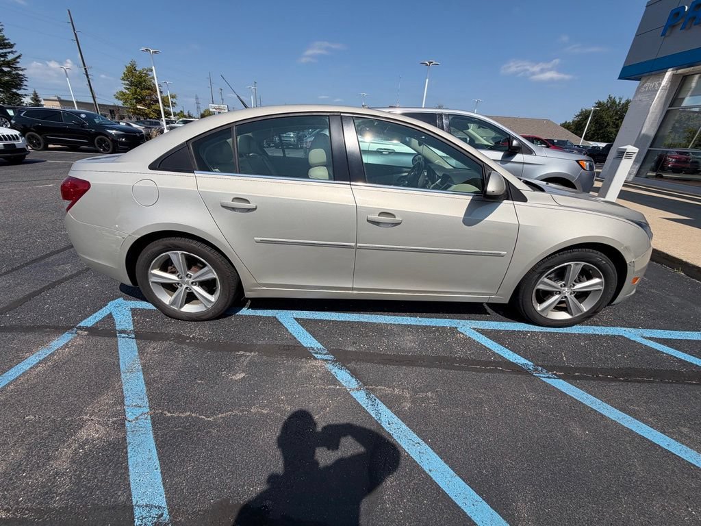 Used 2014 Chevrolet Cruze LT w/ Enhanced Safety Package FWD image 11