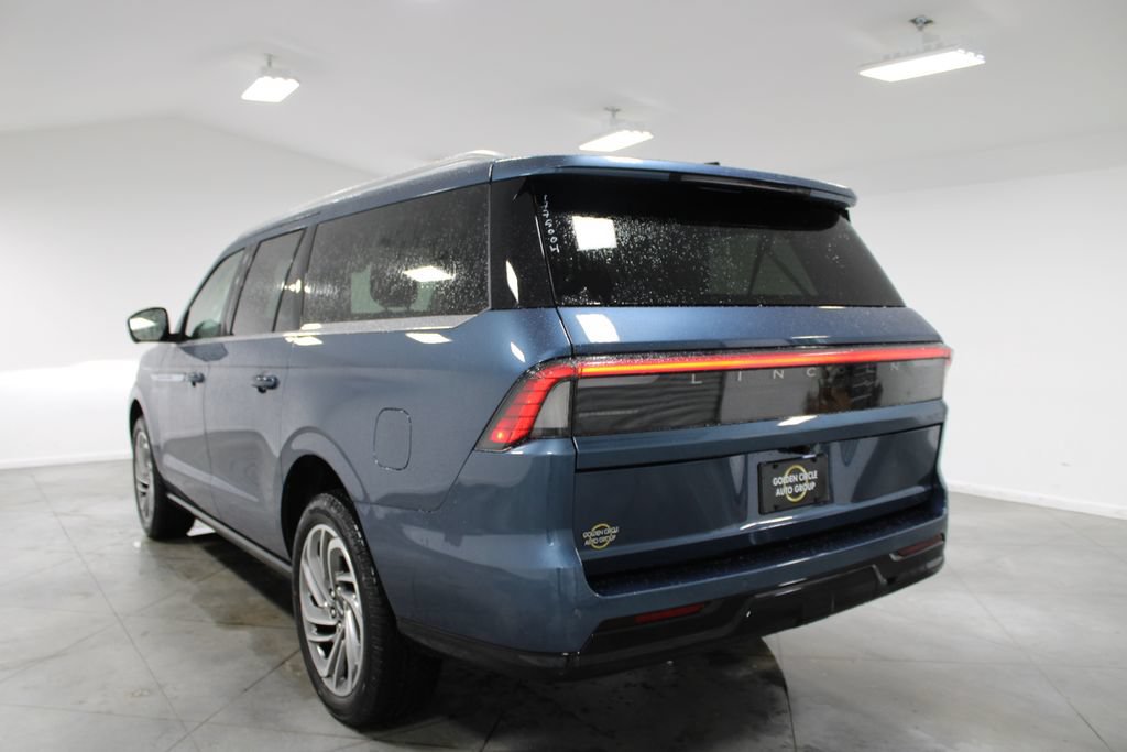 New 2027 Lincoln Navigator L Reserve RWD image 6