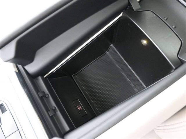 New 2025 BMW X7 xDrive40i w/ Executive Package image 9