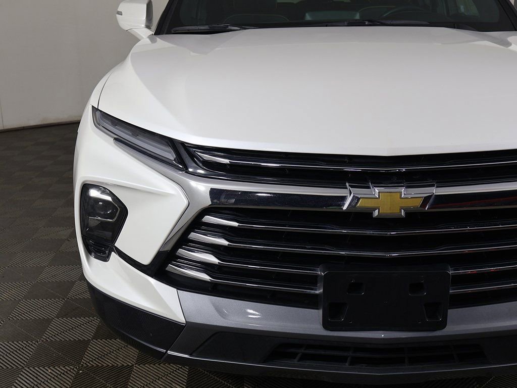 Used 2024 Chevrolet Blazer Premier w/ Enhanced Convenience Package image 16