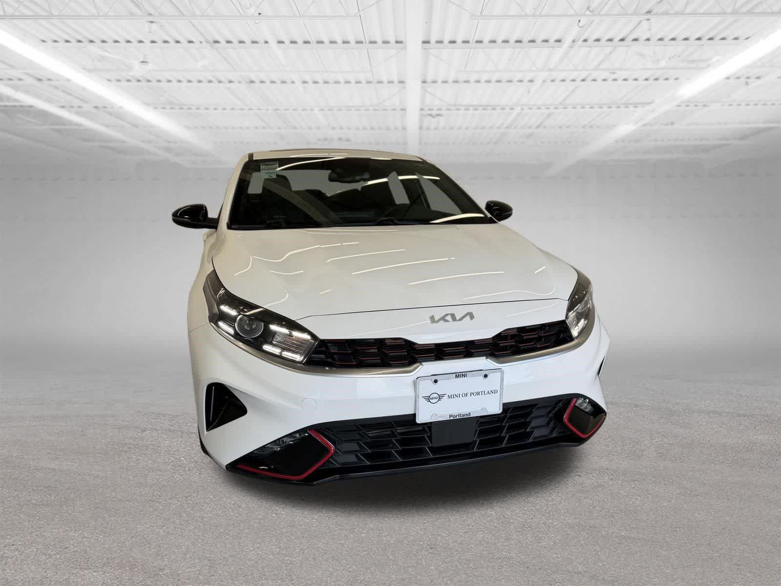 Used 2024 Kia Forte GT-Line w/ GT-Line Premium Package FWD image 9