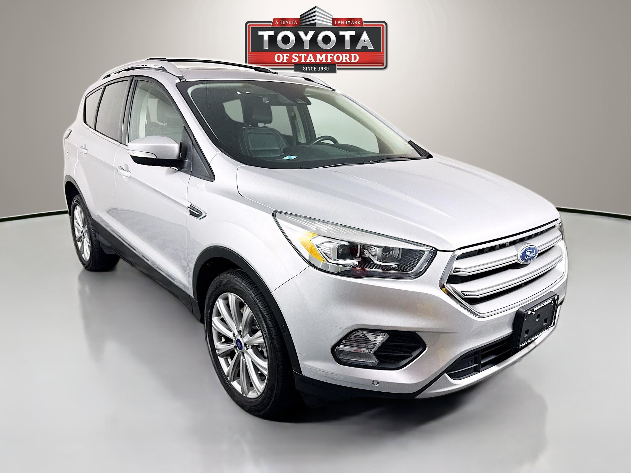 Used 2017 Ford Escape Titanium w/ Equipment Group 301A AWD/4WD image 1