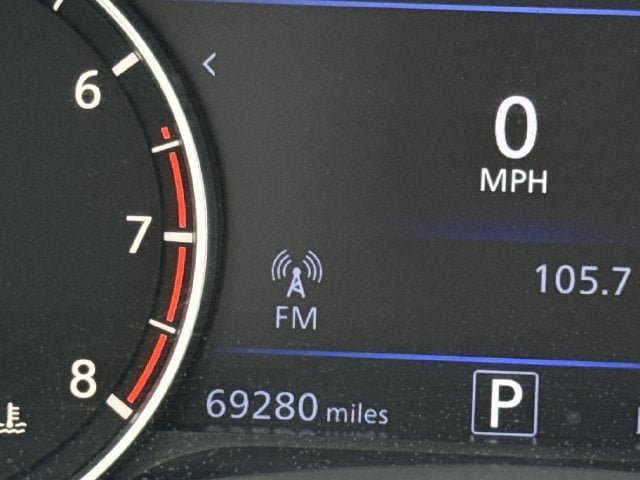 Used 2025 Nissan Altima 2.5 SV AWD/4WD image 16