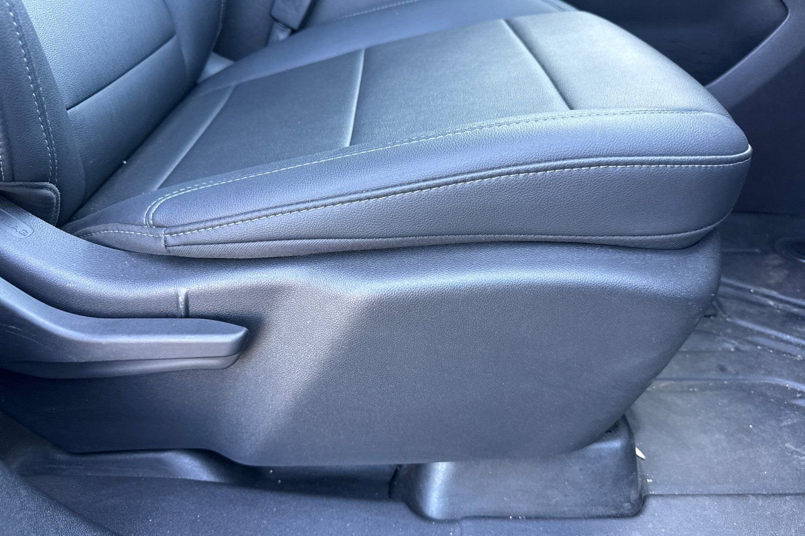 Used 2024 Chevrolet Silverado EV W/T AWD/4WD image 23