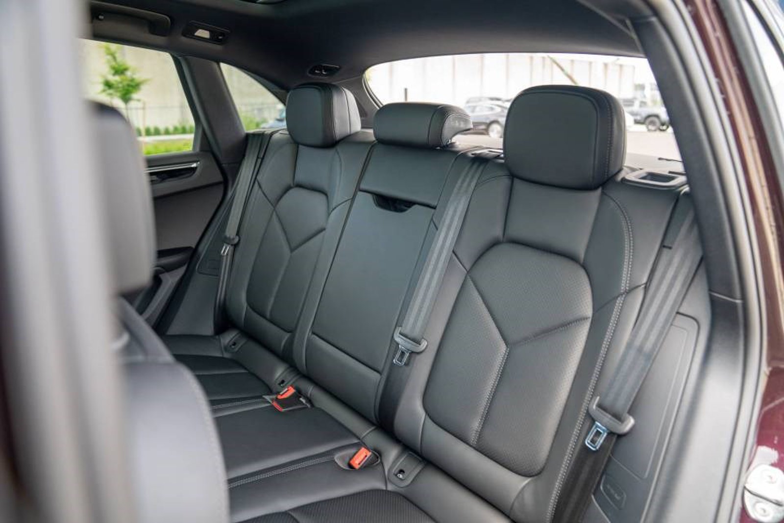 New 2026 Porsche Macan AWD/4WD image 22