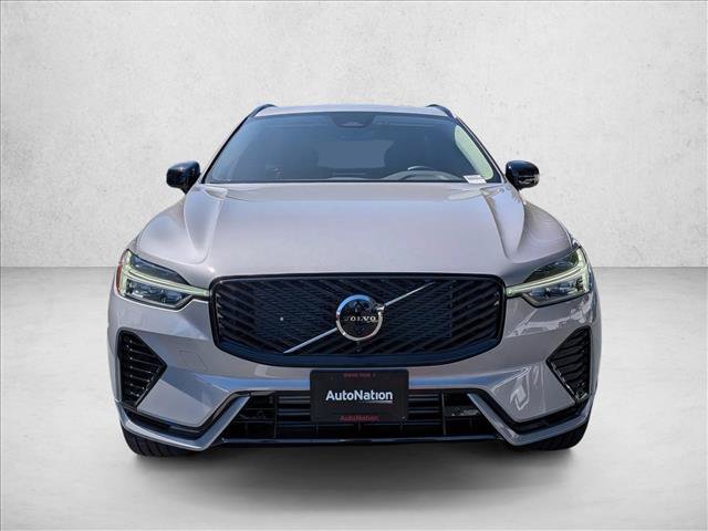 New 2026 Volvo XC60 T8 Plus w/ Climate Package AWD/4WD image 5