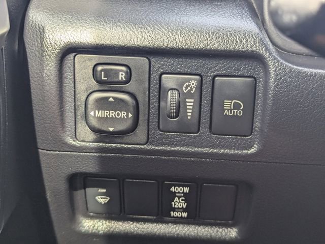 Used 2020 Toyota 4Runner Limited image 33
