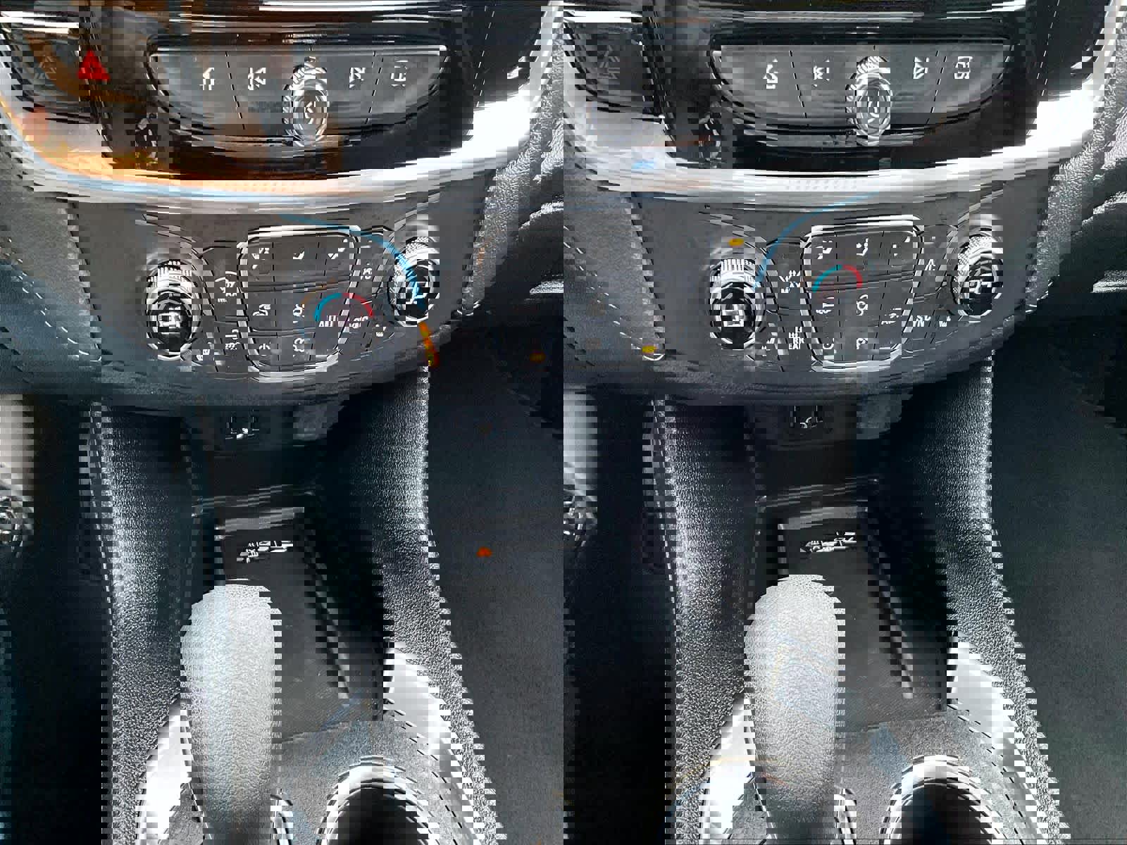 Used 2023 Chevrolet Traverse LT image 28