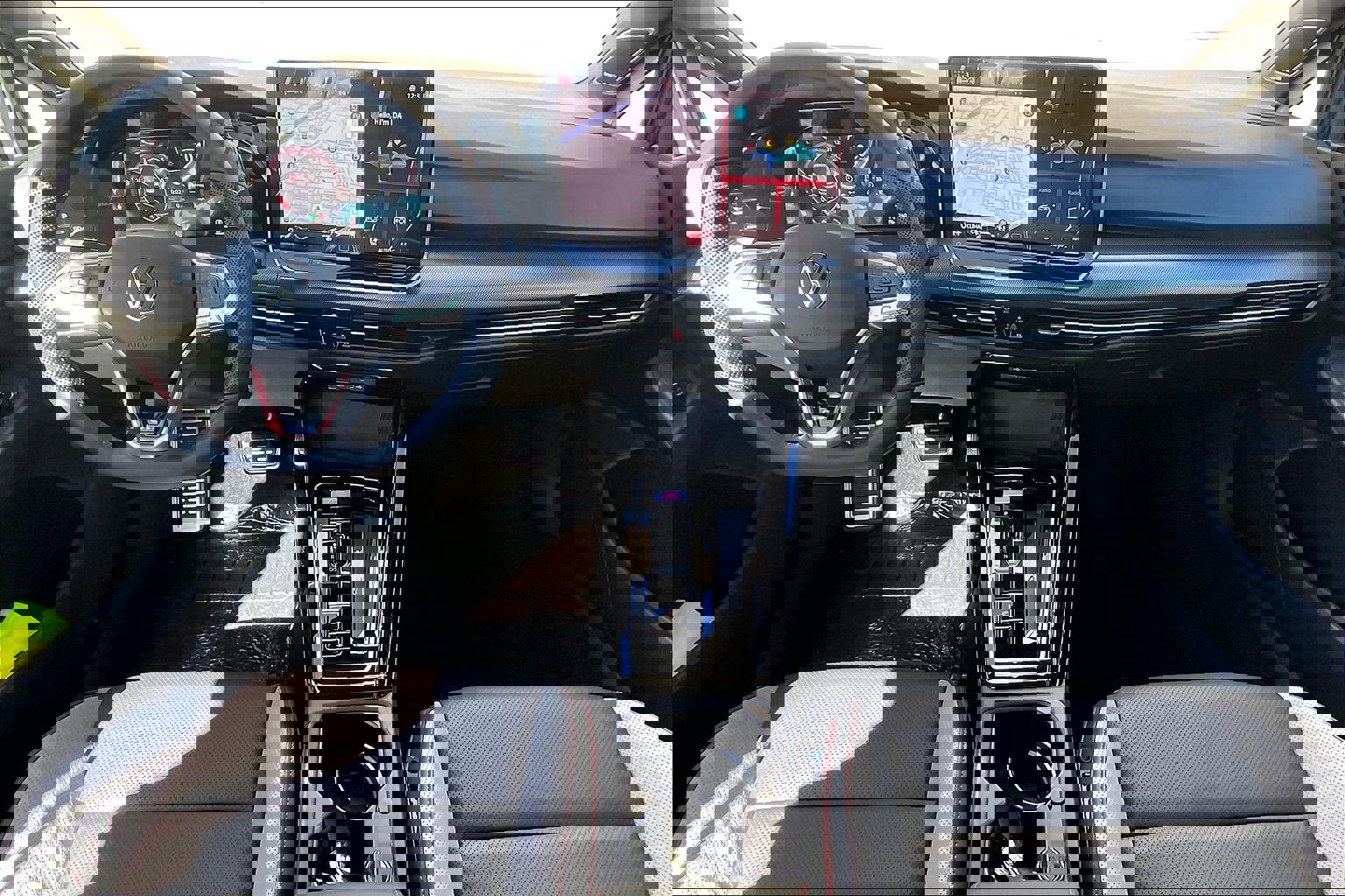 New 2026 Volkswagen GTI SE image 4