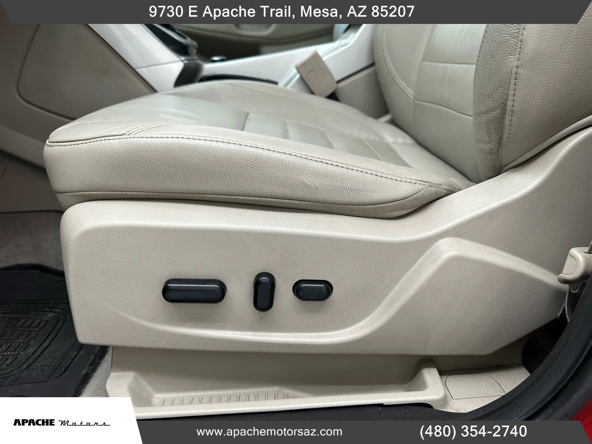 Used 2013 Ford Escape SEL image 17