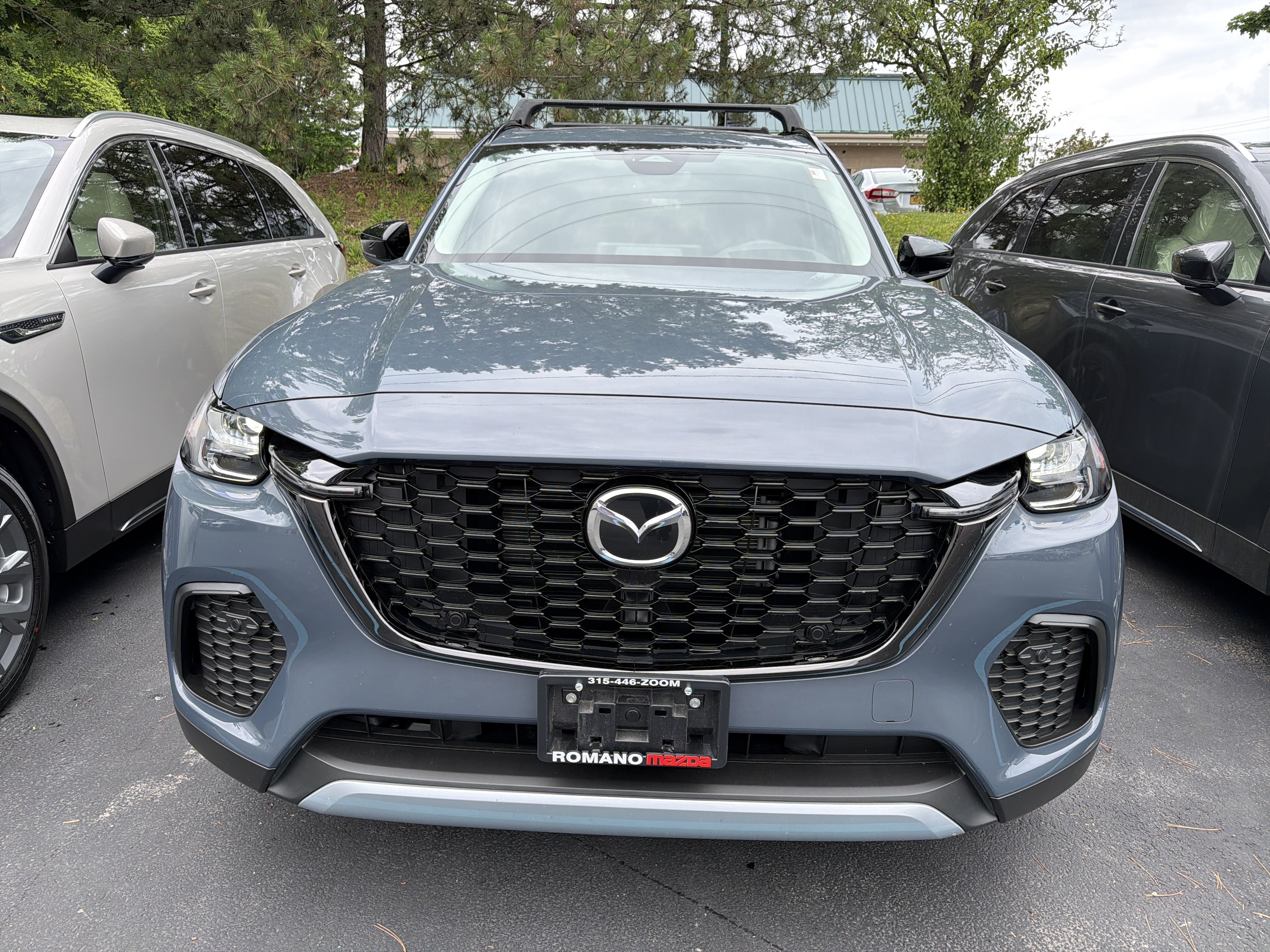 Certified 2025 MAZDA CX-70 3.3 Turbo w/ Premium Package AWD/4WD image 3