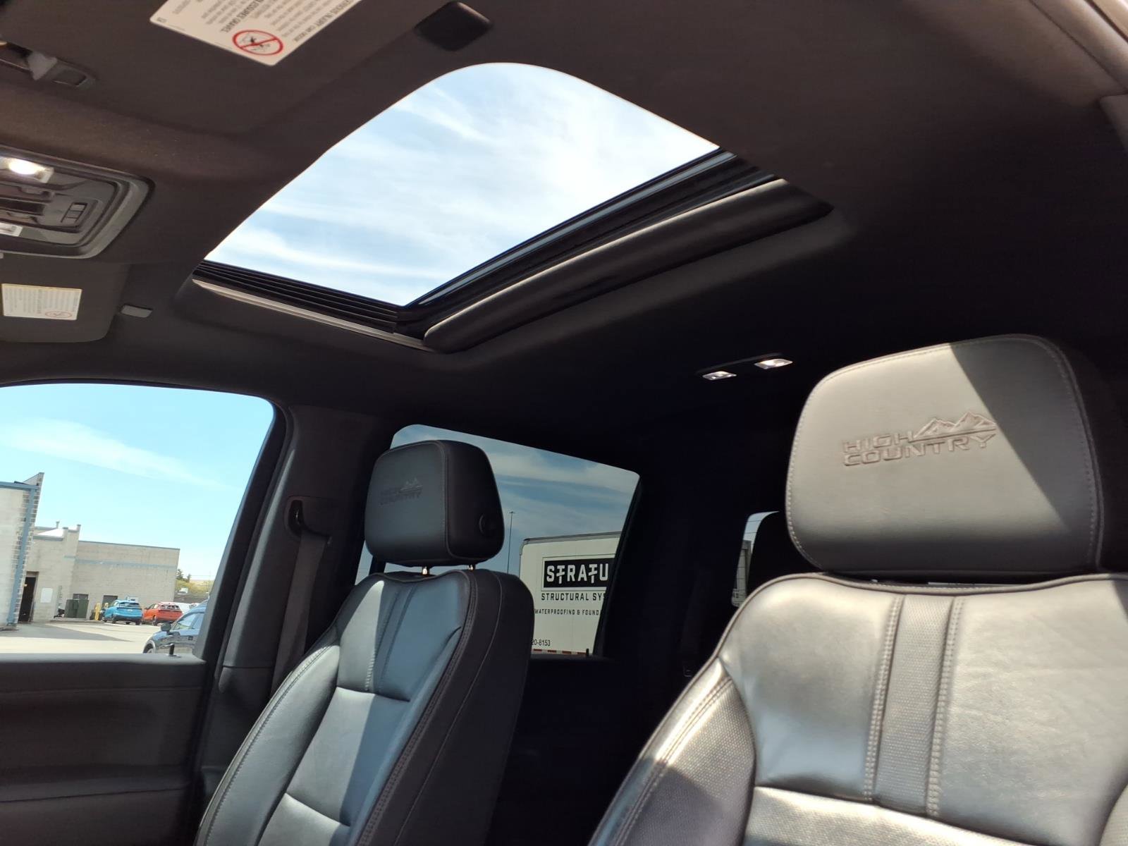 Used 2022 Chevrolet Silverado 2500 High Country w/ Safety Package II image 25